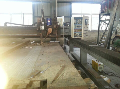 堆焊耐磨板-耐磨鋼板-耐磨襯板(圖4) 堆焊耐磨板-耐磨鋼板-耐磨襯板(圖4)