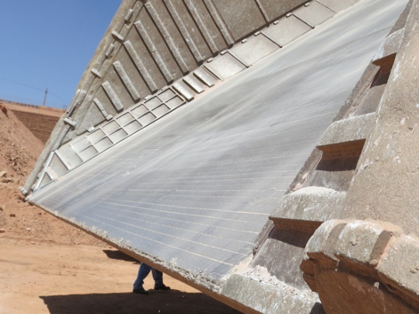 耐磨鋼板在卡車上的應用,堆焊耐磨板的應用優勢(圖2) 耐磨鋼板在卡車上的應用,堆焊耐磨板的應用優勢(圖2)