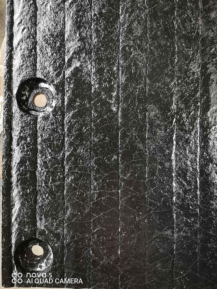 堆焊耐磨鋼板加工時的方便性介紹(圖1)