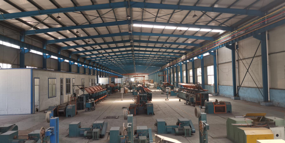 韶欣的雙金屬復合耐磨鋼板生產(chǎn)線 韶欣的雙金屬復合耐磨鋼板生產(chǎn)線